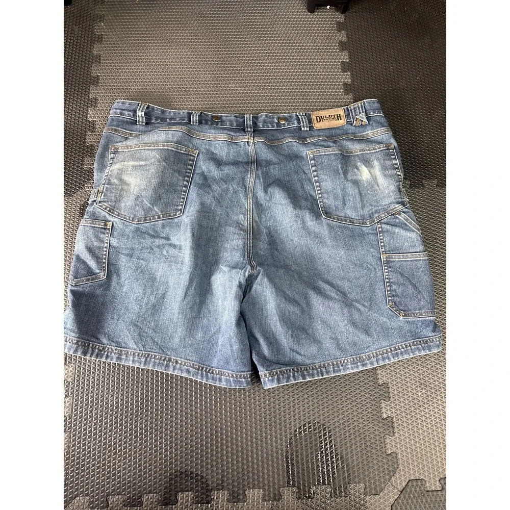 Duluth Trading Co Men's Flex Ballroom Denim Carpenter Shorts Size 46 Light Wash